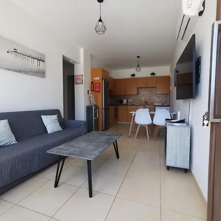 Sunny Coast By The Sea بروتاراس